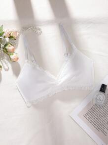Solid Color Romantic Lace Patchwork Comfortable Wireless Bra - White - View 6