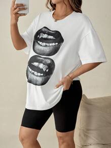 SHEIN Maternity Lip Print Loose Fit Round Neck Drop Shoulder Short Sleeve Casual T-Shirt