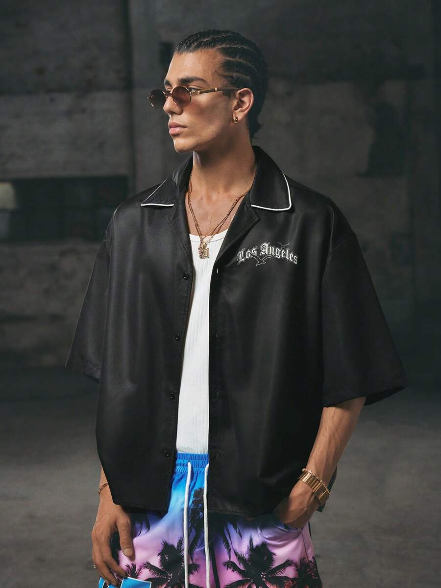 Manfinity VCAY Men's Digital Print Small Flat Collar Short Sleeve Loose Fit Shirt - Black - View 1