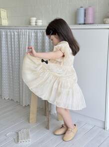 SHEIN Baby Mädchen elegantes Seiden-Organza Schleife Tüll Kleid Prinzessin Kleid, Frühling/Sommer Prinzessin Kleid für Baby Mädchen, Baby Mädchen Kleider, Baby Mädchen Schönheitskleid, Baby Mädchen Kleider für Schmetterlinge Kleid Mädchen Kleider für Mädchen - Aprikosenfarben - Übersicht 6