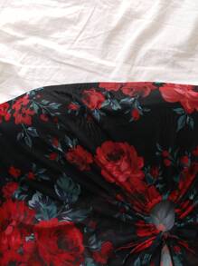 SHEIN VCAY Plus Size Vrouwen Levendige Bloemenprint Asymmetrische Zoom Bandeau Top
