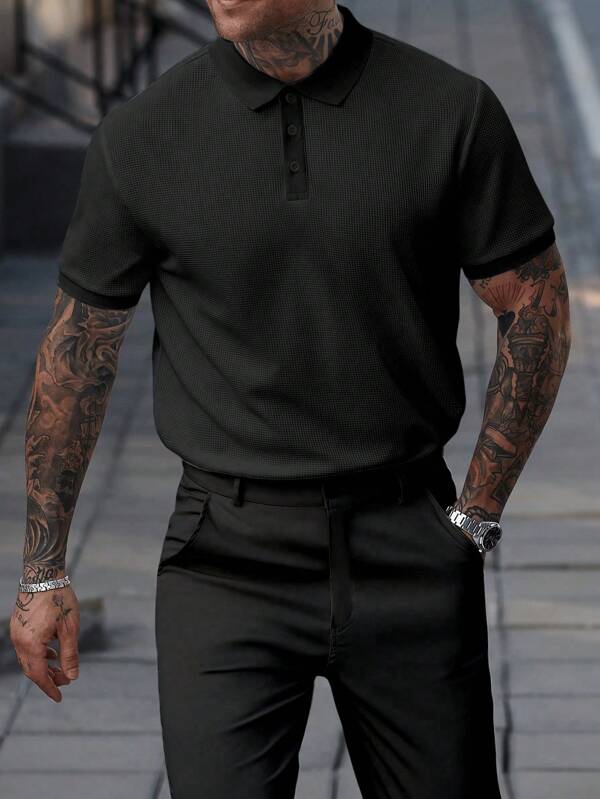Manfinity CasualCool Conjunto de camisa polo de manga corta con contraste de color y pantalones para hombre, traje informal de oficina para hombre, diseñador de trajes de hombre, atuendo para hombre, atuendos negros para hombre, atuendos de hombre