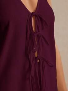 Poéselle Damen Sommer einfarbiges Halter-Neckholder-Weste mit Schleife vorne und Damen Shorts Lässig Zweiteiler aus Leinen, Weste und Shorts Set, Stoff atmungsaktiv und bequem, einfacher modischer Old-Money-Stil, geeignet für täglichen Urlaub, Pendeln, Zuhause-Tragen