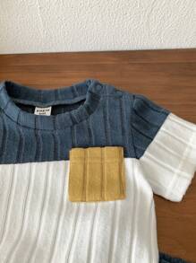 SHEIN Vintaside Kids 2pcs/Set Toddler Baby Boy Ribbed Contrast Color T-Shirt And Blue Pants Outfit, Casual Comfortable All-Match Suitable For All Occasions In Summer
