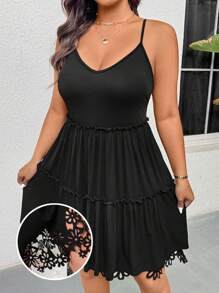 SHEIN Privé Plus Size Women's Elegant Floral Print Ruffle Loose Camisole Dress, Suitable For Vacation Beach Wear, Spring And Summer Wear Mini Skirt; Black Refreshing Soft Cake Skirt; Hepburn Style Short; Graduation Season Party; Valentine's Day/Concert Performance Costumes/Dating/High-End Banquets/Dances/Wedding Season/Sexy/Elegant/Commuting/Back To School Season/Vacation/Seaside/Elegant Romance/Office Homegirl/Sea Breeze/Birthday Party - Black - View 3