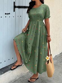 Calvaya Plus Size Heart Print Casual Dress, Vacation Style - Green - View 4