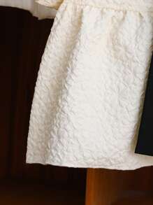 Tween Girl 休闲优雅可爱韩版泡泡袖蝴蝶结撞色黑白衬衫 - 黑與白 - 查看 4