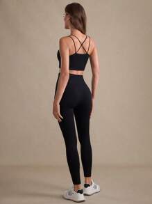 Eassivo Eassivo Women's Solid Color Cropped Tank Top And Leggings Seamless Sports Set - Black - View 2