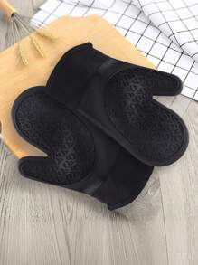 1 Stück schwarzer hitzebeständiger Ofenhandschuh aus Silikon, lang mit zwei Fingern, verbrühsicher, rutschfest, zum Kochen, Backen, Grillen, universelle Größe