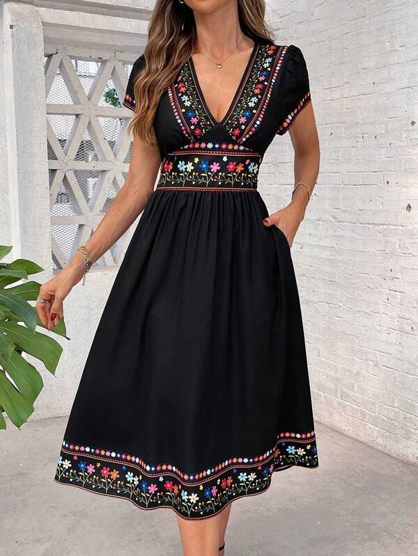 SHEIN Clasi Summer Women's Elegant Women's V-Neck Positioned Flower Pattern Retro Printed Double Side Pocket Waist A-Line Dress, Suitable For Various Occasions, Beach Vacation, Daily Commuting, Home, Etc