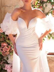 Glamrae Elegant White Stretchy Knit Strapless Mermaid Style (Detachable 2 Pieces) Exaggerated 3D Ruffle Trailing Bridal Wedding Gown, Bride - White - View 6