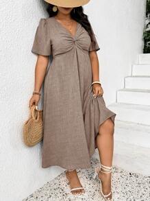 SHEIN Frenchy Plus Size Solid Color V-Neck Short Sleeve Dress, Fashionable For Summer Flowy Dress