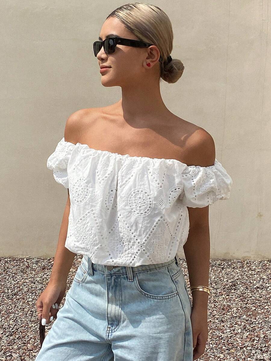 Livesso Áo kiểu croptop tay ngắn trễ vai màu trơn thanh lịch dành cho nữ, thích hợp cho kỳ nghỉ hè, du lịch hoặc đi nghỉ mát. - trắng - Xem 1