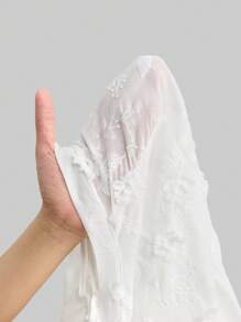 Ontre 女式领褶衬衫，波西米亚风格纹理褶皱长袖衬衫，舒适休闲拼布花卉印花衬衫，适合日常穿着、海滩、度假、波西米亚风、夏季 - 白色 - 查看 10