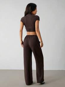 SHEIN PETITE 2 件套女士纯色短袖上衣和长裤套装，夏季时尚 - 棕色 - 查看 2