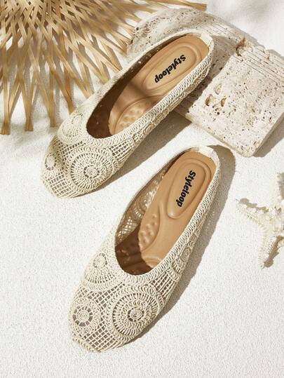 Styleloop 米色编织波西米亚风格女士休闲、度假、沙滩软底一脚蹬凉鞋，舒适便捷，适合音乐节、派对装