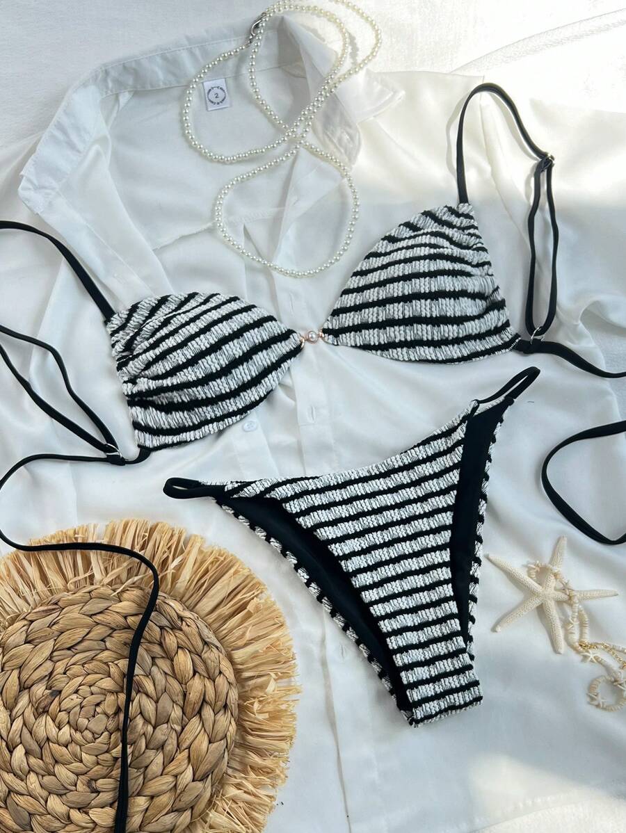 Swim Vcay 女士新款细肩带黑白纹理珍珠纽扣侧开叉性感高开叉抹胸比基尼泳装 - 黑與白 - 查看 1