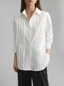 Ontre 2026SS New Long Sleeve Collared Shirt For Women, Versatile And Practical Clothing, White Collar Long Sleeve Striped Blouse, Suitable For All Seasons, Business Casual Office Wear, Low-Key Elegant Style, High-Quality Urban Commuter Airport Fashion Modern Urban Casual Fashion Business Casual Women's Office Wear Low-Key Old Money Style Effortless Temperament High-End Urban Commuting High-Quality Airport Women's Wear High-End Material