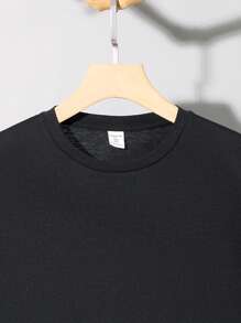 SHEIN Camiseta casual de manga curta para meninos adolescentes, camiseta esportiva de rua punk rock escolar para uso diário, festa, festival de música, adequada para primavera e verão