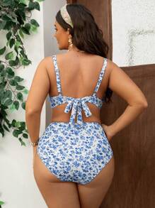 Swim Mod Plus Size Women's Adjustable Wire Ditsy Floral Bikini Set, For Vacation For Summer - Blue and White - View 2