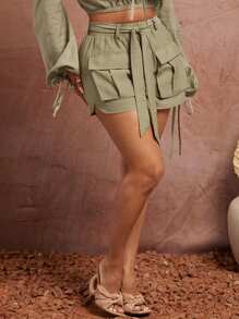 SHEIN SXY Plus Size Women's Green Solid Color Waist-Tie Cargo Pocket Casual Shorts With Free Belt, Elegant For Spring/Summer Dating, Club, Valentine's Day, Wedding - Green - View 4