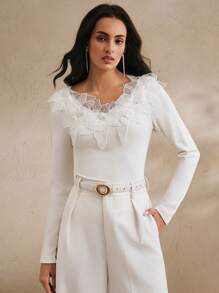 Anewsta Elegante maglietta romantica decorata con perle, pizzo e fiori 3D, adatta per grafiche autunnali/invernali, per donna