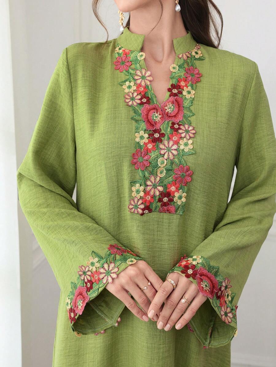 Al Najma Stand Collar Long Sleeve, Color Block Splice Solid Loose Fit Dress Fall Cloth For Women - Green - View 1