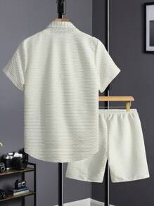 Manfinity RSRT Conjunto de camisa de manga corta y pantalones cortos de unicolor para hombre, conjunto de verano elegante - Multicolor - Ver 2