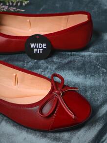 SHUZIA 女式宽版红色活力 PU 紧身亮面平底鞋 | 灵感源自可可，配有云朵垫，适合从咖啡馆清晨到日落鸡尾酒，母亲节礼物 - 紅色 - 查看 6