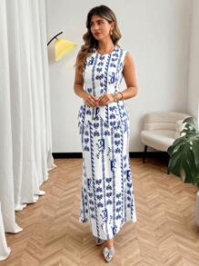 Flirla Plus Size Women Blue & White Floral Elegant Sleeveless Fitted 2 Pieces Set - Blue and White - View 2