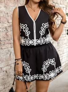 SHEIN LUNE Plus Size Graphic Print V-Neck Contrast Trim Sleeveless Top And Mini Skirt 2 Pieces Set Vacation Style BohoOld Money Summer - Black and White - View 3