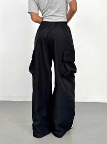 SHEIN PETITE Women's Black Woven Cargo Pants: Casual Long Length With Pockets, Wide Leg, And Drawstring Waist For Everyday Comfort And Style