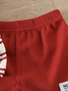 SHEIN Vintaside Kids 2pcs Toddler Baby Boys Fashion Knit Black & White Striped Waffle Textured Pocket Crew Neck Short Sleeve T-Shirt And Black Elastic Waist Letter Patch Shorts Set, Summer - Burgundy - View 8