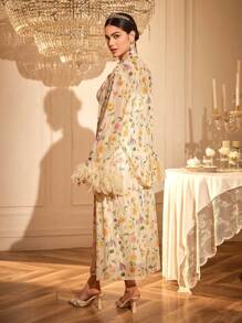 SHEIN 婚礼季羽毛装饰奢华宽袖网纱印花长袍和缎面吊带睡裙两件套 - 杏色 - 查看 2