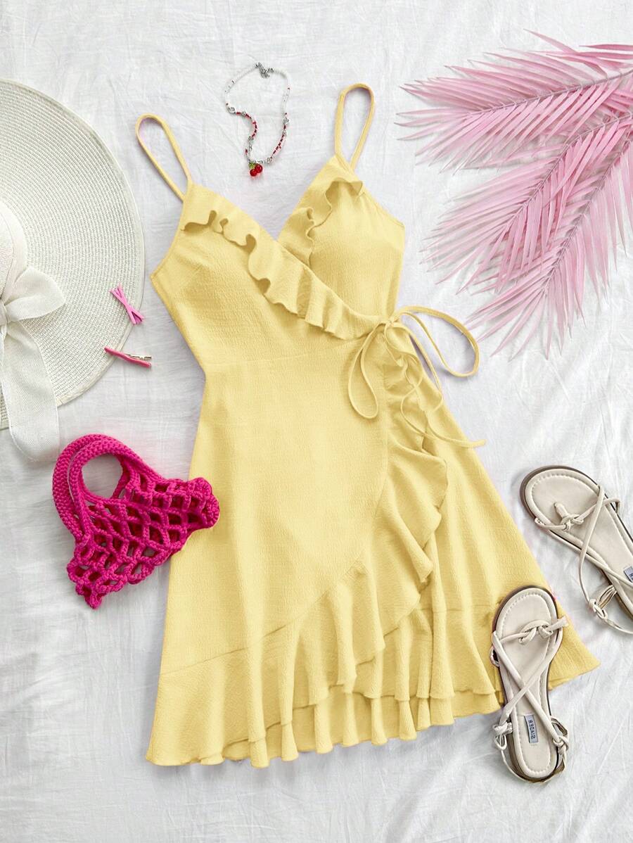 Soleia 夏季假期女士休闲玫瑰红色纹理面料腰带荷叶边饰边裹身结侧 A 字吊带连衣裙