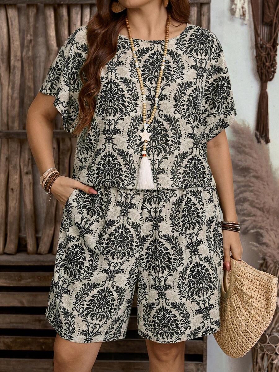 EMERY ROSE Bộ 2 áo thun tay ngắn in hình cây cảnh cỡ lớn cho nữ đi nghỉ mát và quần short, trang phục đi nghỉ cho phụ nữ, phong cách Boho dành cho phụ nữ - màu đen - Xem 1
