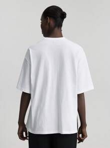 Ontre 2025 New Style Women Short Sleeve T-Shirt, Slit Design, Waist Ruched, Shell Button Decor, Casual Everyday Wear, White