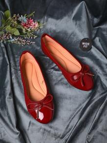 SHUZIA 女式宽版红色活力 PU 紧身亮面平底鞋 | 灵感源自可可，配有云朵垫，适合从咖啡馆清晨到日落鸡尾酒，母亲节礼物 - 紅色 - 查看 5