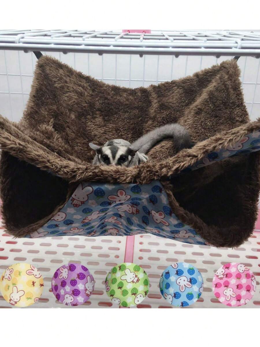 1 buah Hammock Tidur Gantung Hangat Dua Lapis yang Dapat Dilepas dengan Motif Kelinci & Stroberi Kartun Lembut, Cocok untuk Hamster, Sugar Glider, dan Hewan Peliharaan Kecil Lainnya yang Suka Memanjat, untuk Bermain & Tidur, Tersedia Berbagai Pilihan Warna dan Ukuran untuk Musim Gugur/Dingin - MultiWarna - View 1