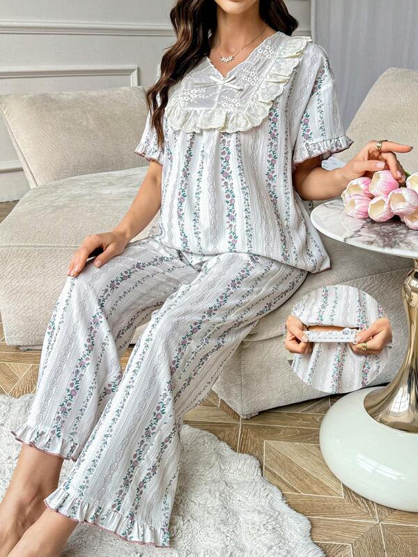 SHEIN Embroidered Ditsy Floral Patchwork V-Neck Ruffle Trim Maternity Short Sleeve Pajama Set