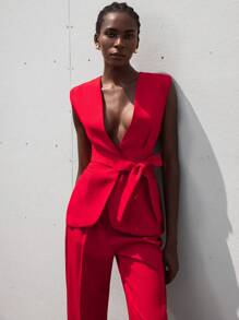 Aveloria Modichic Sleeveless V-Neck Belted Formal Waistcoat - Red - View 4