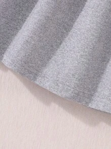 2 件/套 Tween 女童字母印花 Polo 领短袖 T 恤和褶皱迷你裙，休闲 - 灰色 - 查看 3