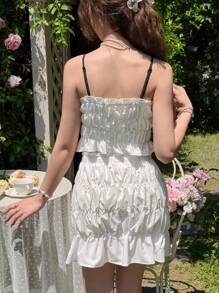 SHEIN Set de 2 piezas para adolescentes: Top de tirantes de unicolor con lazo y mini falda - Blanco - Ver 2