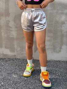 SHEIN Tween Girls Spring/Summer Letter Patched Detail Contrast Binding Metallic Track Shorts - Silver - View 2