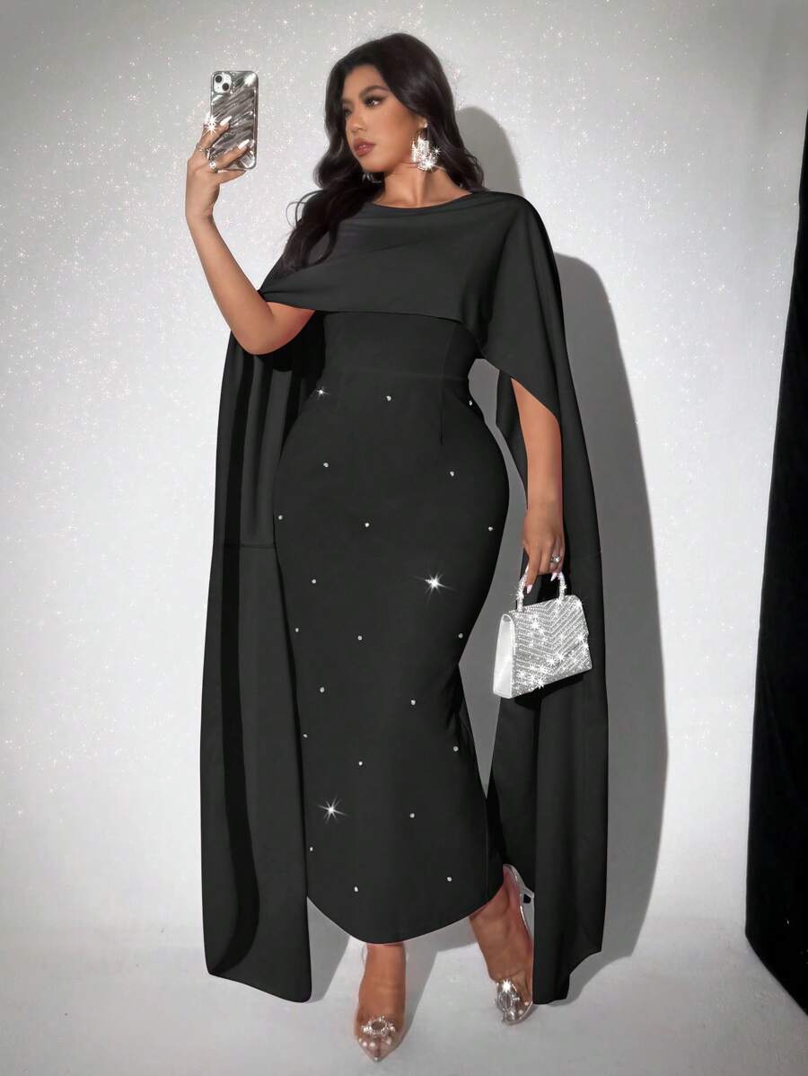 SHEIN Unity 大码优雅珍珠缀饰披肩领连衣裙 - 黑色 - 查看 1