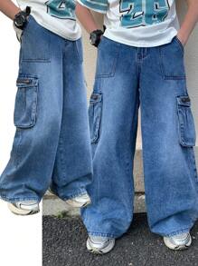 SHEIN 青少年男童时尚休闲Y2K蓝色牛仔工装口袋拉链宽松牛仔裤，适合儿童日常穿着，柔软舒适，也适合儿童春夏穿着。 - 彩色 - 查看 4