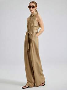 Ontre Damen minimalistische einfarbige Hemdkragen-Ärmellos-Jumpsuit mit Klaschentasche und Gürtel - Khaki - Übersicht 4
