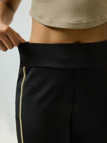 JNSQ Conjunto deportivo para niña preadolescente de vuelta al colegio, conjunto de top de tirantes y pantalones acampanados deportivos profesionales para niñas, conjunto de top de tirantes deportivo profesional con estampado de letras divertidas a contraste y pantalones acampanados ajustados para niños - Multicolor - Ver 6