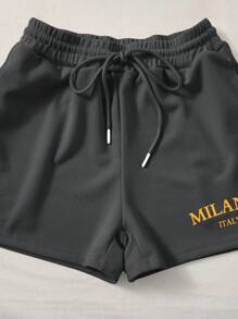 SHEIN EZwear Bộ đồ vest bó sát và quần short rút dây họa tiết chữ Milano 2 món dành cho nữ, phù hợp cho mùa hè - Màu xám đen - Xem 5