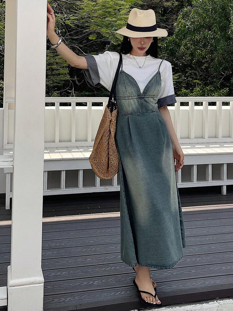 Women's Summer Deep V-Neck Spaghetti Strap Denim Dress, Waist Cinching A-Line Casual Chic Vacation Jean Camisole Dress